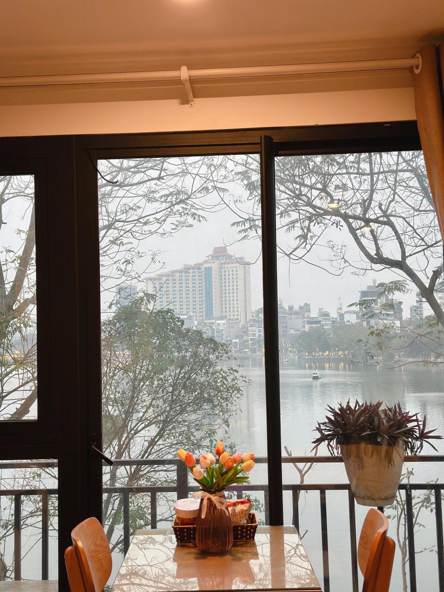 Windy Lakeview Studio Ha Noi Ханой Екстериор снимка